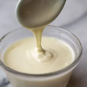 white chocolate sauce
